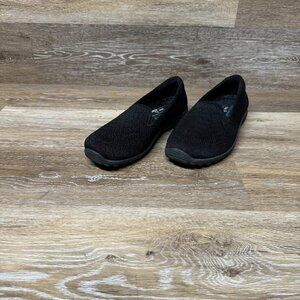 Skechers Reggae Fest-Willows Black Knit Slip On Women s Size 8